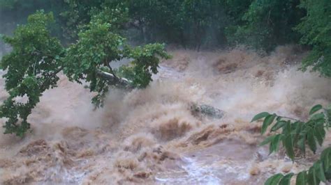 Flash flooding leaves heavy damage in Henry County | 103.3 WAKG