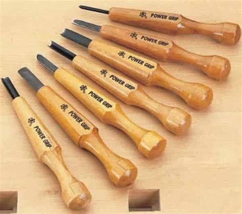 Wood carving tools - Handyman tips