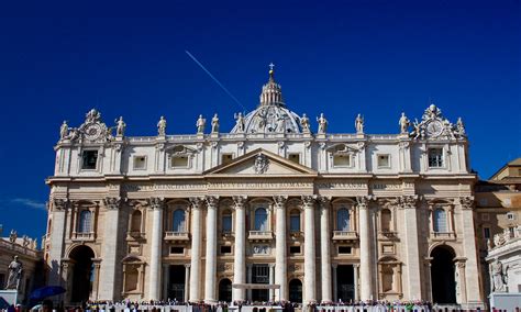 Old St. Peter's Basilica | History, Architecture & Events