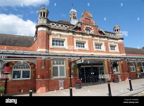 Colchester station hi-res stock photography and images - Alamy