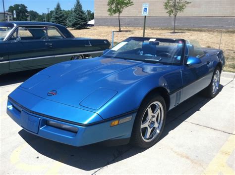 1989 Chevrolet Corvette Convertible at Des Moines 2012 as S17 - Mecum ...