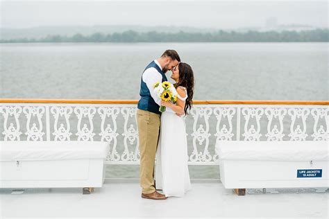 Riverboat Wedding in Washington DC: DJ & Melissa - Mason Photography