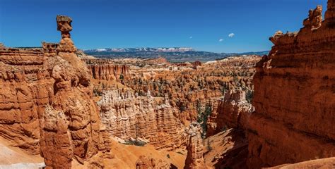 Hoodoos in Bryce Canyon | Via