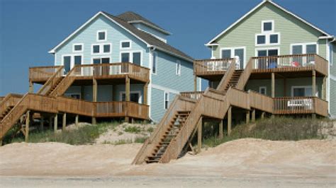 Beach House Rentals | Travel Channel