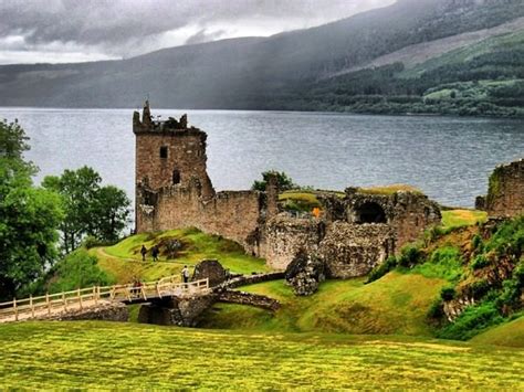 Urquhart Castle | Series 'The Greatest Castles of Scotland' | OrangeSmile.com