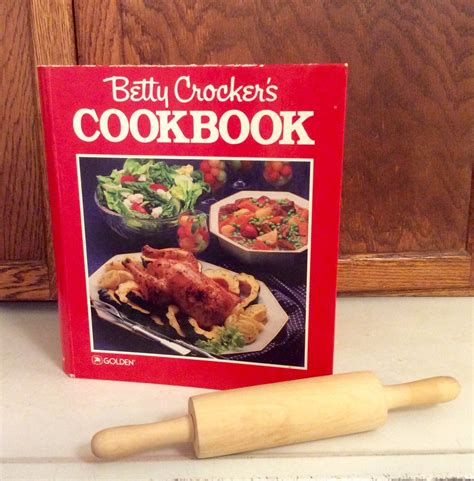 Vintage Betty Crocker Cookbook/ 1986 Betty Crocker Cookbook