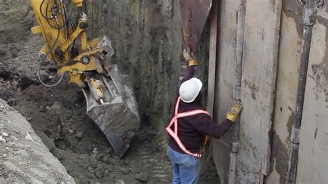 Excavation Shoring Live Demo - YouTube