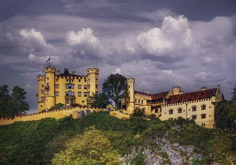 Hohenschwangau Castle, Germany (with Map & Photos)