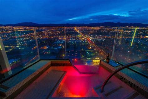 Las Vegas Hotels With A Jacuzzi In Room In 2021