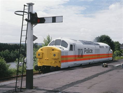 British Rail class 37 #37093 in the unique Metropolitan Police livery ...