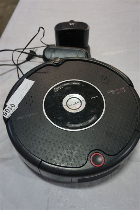 IROBOT ROOMBA PET SERIES 595 W/ CHARGER DOCK