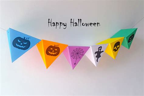 DIY Halloween bunting (Printable) By PAPER amaze | TheHungryJPEG