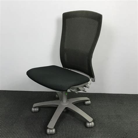 Life Chair by Formway - 7 available - Canterbury Used Office Furniture