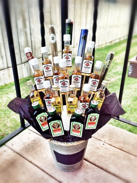 Whiskey Gift Basket Ideas - ABIEWXO