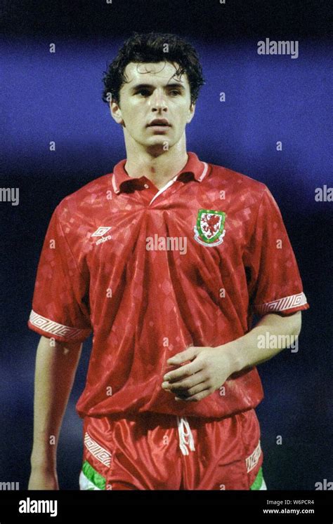 Gary speed leeds united hi-res stock photography and images - Alamy