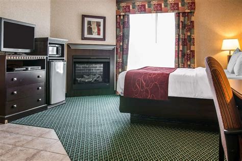 Comfort Suites Canton Canton, Michigan, US - Reservations.com