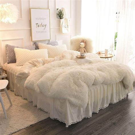 30+ of the Dreamiest Bedding Sets for Comfy and Cozy Nights | Room ...