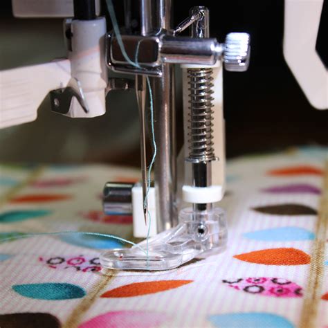 Singer Free Motion Foot - Mike's Sewing Machine Repairs