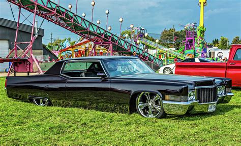 30+ 1970 Cadillac Coupe Deville Lowrider - LawCuy Gra