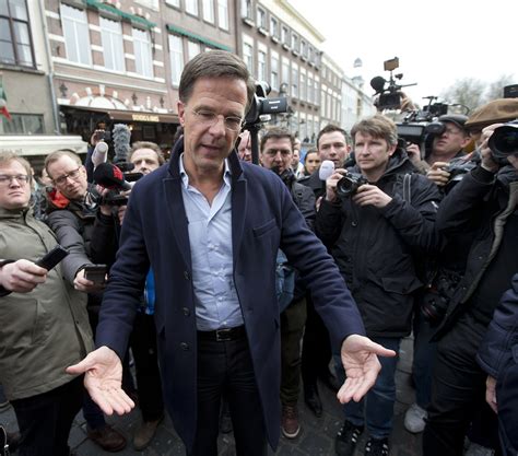 Dutch prime minister builds consensus the traditional way