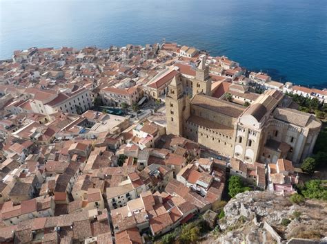 Cefalu, Sicily, Italy | Cefalu, Italy, Paris skyline