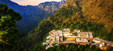 Amritsar to Shree Mata Vaishno Devi and Kashmir Online Tour Booking