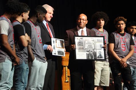 Thomas Jefferson HS Alumni Association honors five school stars | The Hub