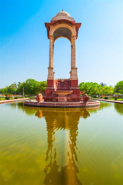 Premium Photo | India gate war memorial delhi