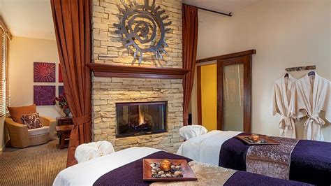 Hotel Review: Lake Arrowhead Resort and Spa in California | TravelAge West