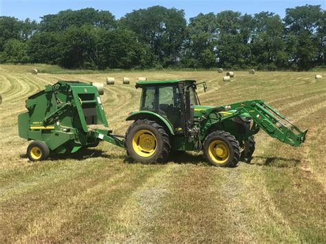 Seasonal John Deere Round Baler Rentals From $3,900