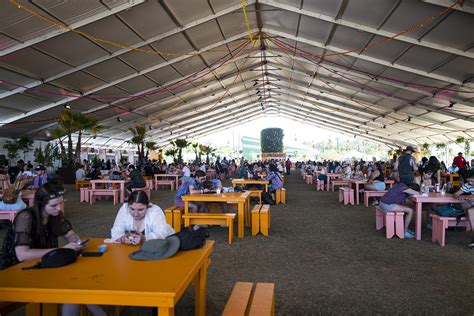 Food review: Coachella offers satisfactory but overpriced food options ...