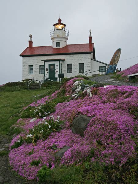 Battery Point (Crescent City) Lighthouse, California at Lighthousefriends.com