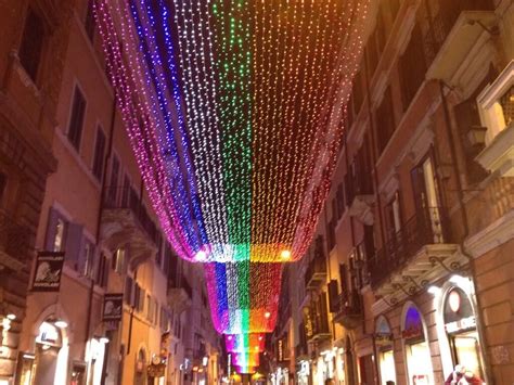 Christmas Lights on the Corso. Photo by @Walks of Italy. | Christmas in rome, Beautiful streets ...