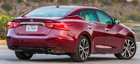 2019 Nissan Maxima Platinum Review: The Front-Wheel-Drive, 4-Door Gran Turismo Done Well