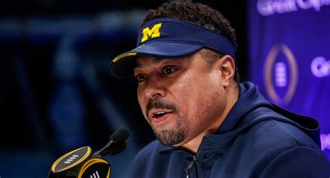 Michigan Running Backs Coach Mike Hart Will Not Return to the ...