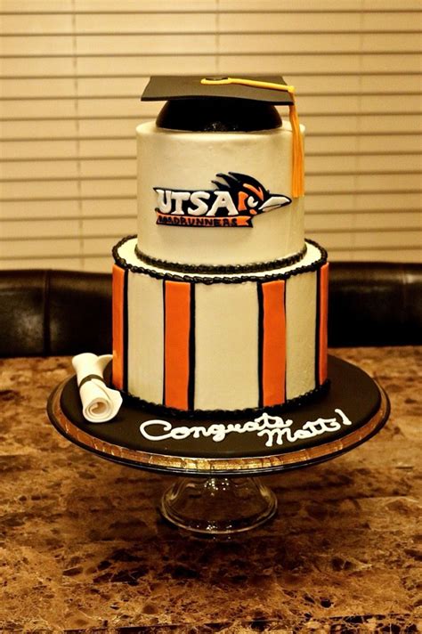 UTSA Graduation Cake by Taylor Made Sweets Graduation Cake, College ...