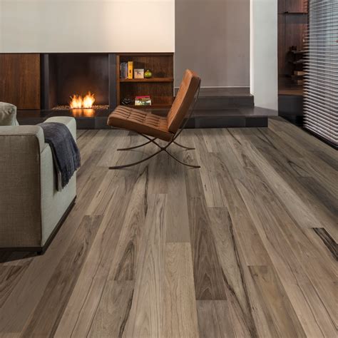 Balterio Grande Narrow - 9mm Laminate Flooring - Modern Walnut - 2.05m2 - Laminate from Discount ...