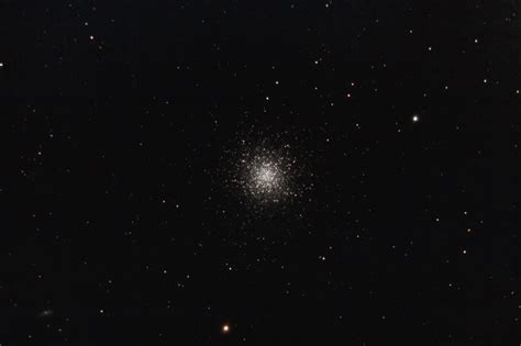 Messier 13 (The Hercules Cluster) : r/astrophotography