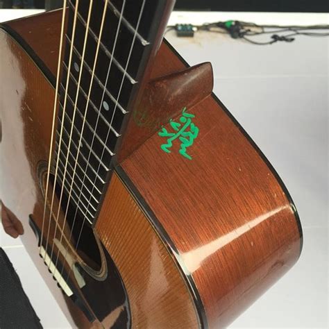 Bryan Adams: Cairo Airport Officials 'Defaced' My Vintage Guitar