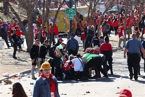 Shooting at Kansas City Chiefs Parade; Multiple Victims Reported – Audilous