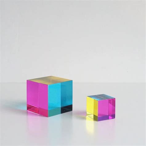 CMY Cubes Original (50mm) - Cyan, Magenta & Yellow Cube - Optical Color ...