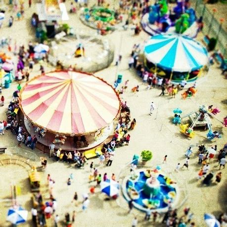 Tilt Shift Photography for Spectacular Miniature Effect