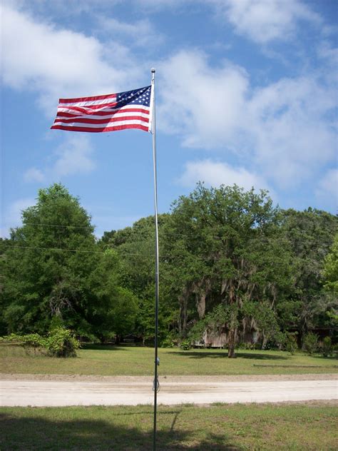 Build Your Own Flagpole : 4 Steps - Instructables