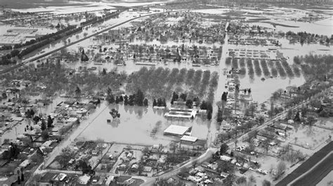 Historical photos of California's biggest floods dating back to 1862 ...