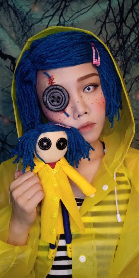 Coraline makeup | Creepy doll halloween costume, Coraline halloween ...