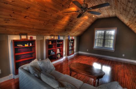 Love the wood on the ceiling | Bonus room design, Room above garage, Bonus room decorating