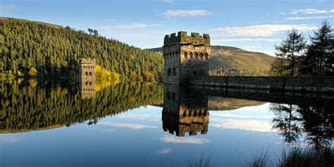 Howden Dam, Upper Derwent Valley, Peak District National Park, England [2000x1000] : britpics