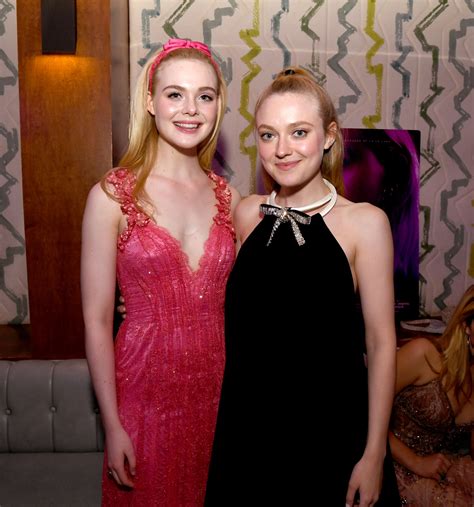 Elle Fanning And Dakota Fanning To Play Sisters For The First Time In ...