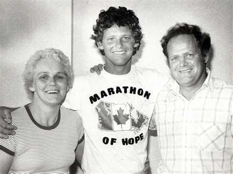 Terry Fox Biography, Story, Wiki, Age, Girlfriend, Family, Quotes, Facts, Mother, Father ...