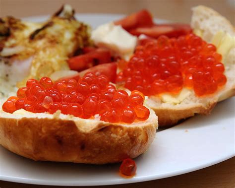 File:Salmon caviar.jpg - Wikimedia Commons